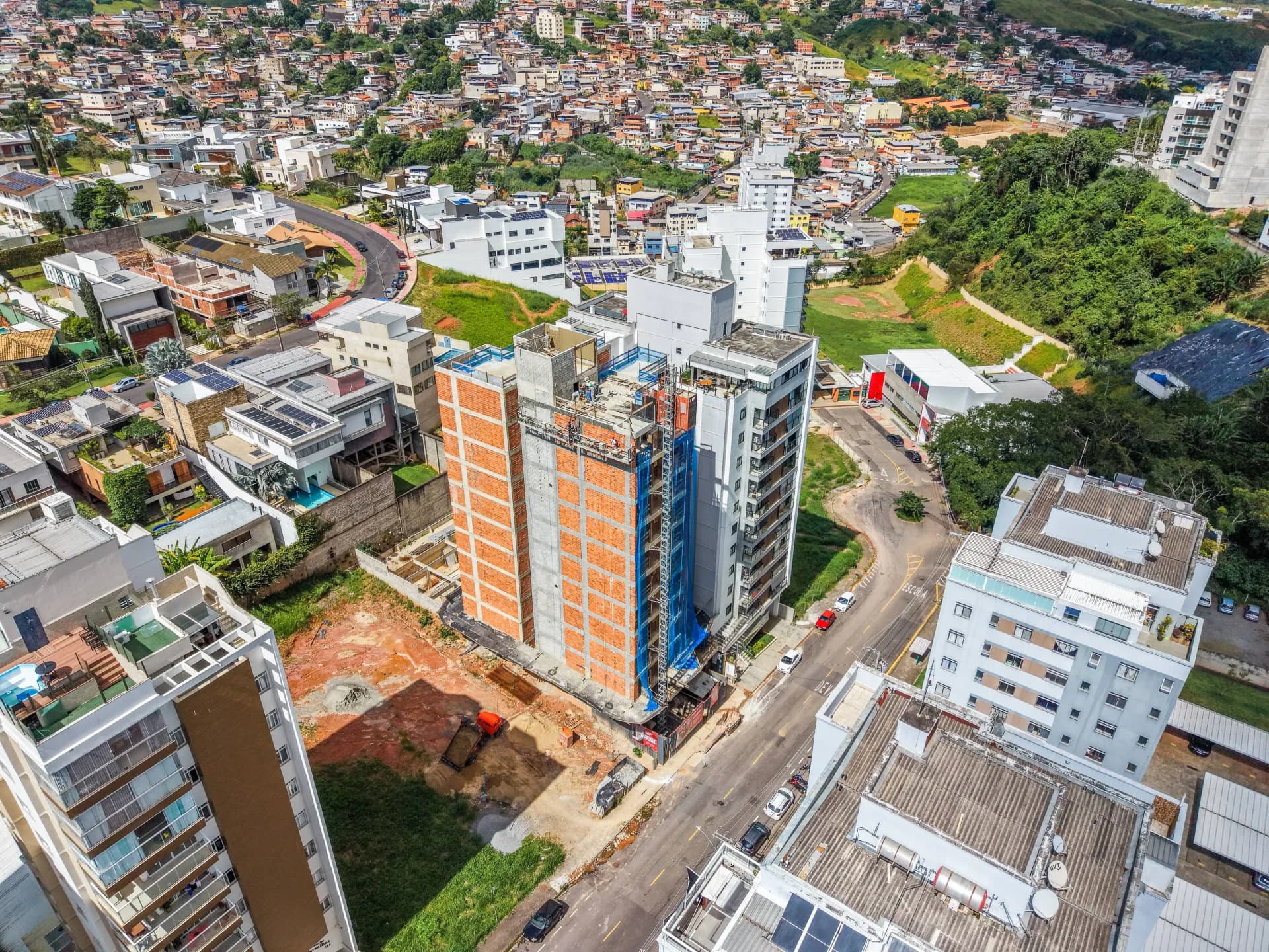 Obra Abril 2026, Firenze, Estrela Sul, Juiz de Fora